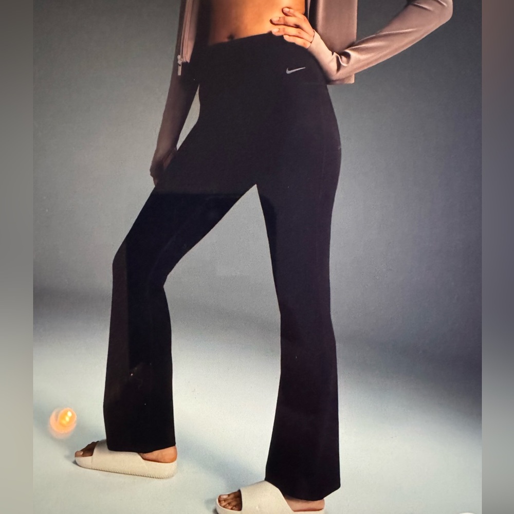 NWT Nike Dri-Fit Black Women's Pants Size Large